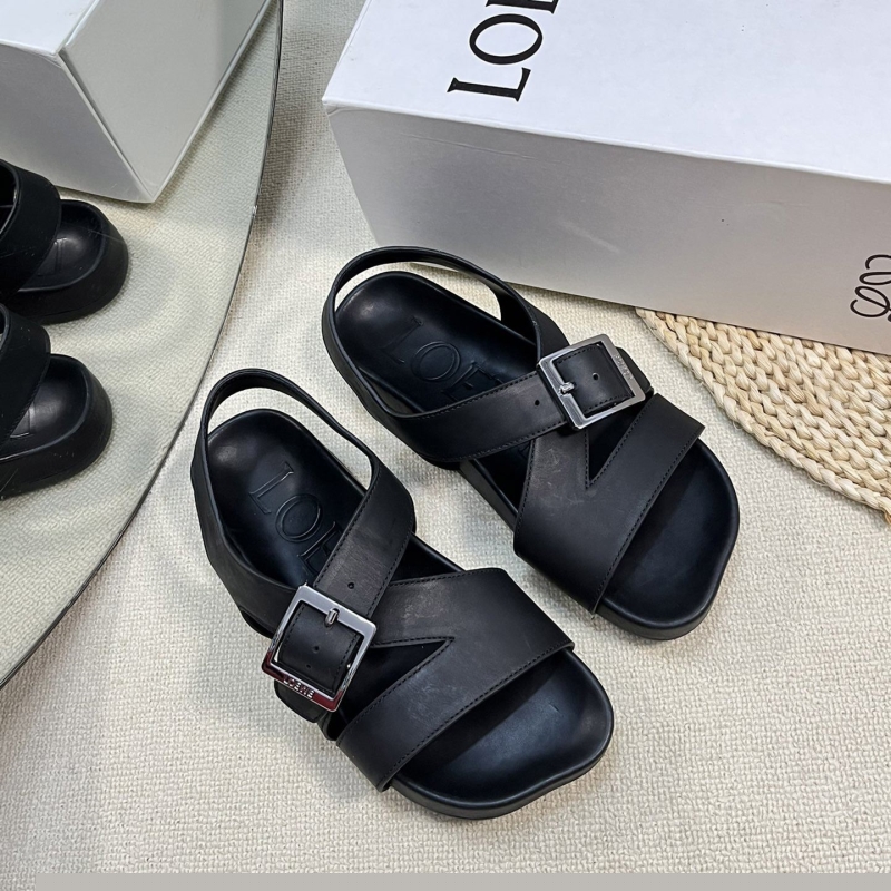 l*ew* sandals